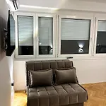Astra Lägenhet